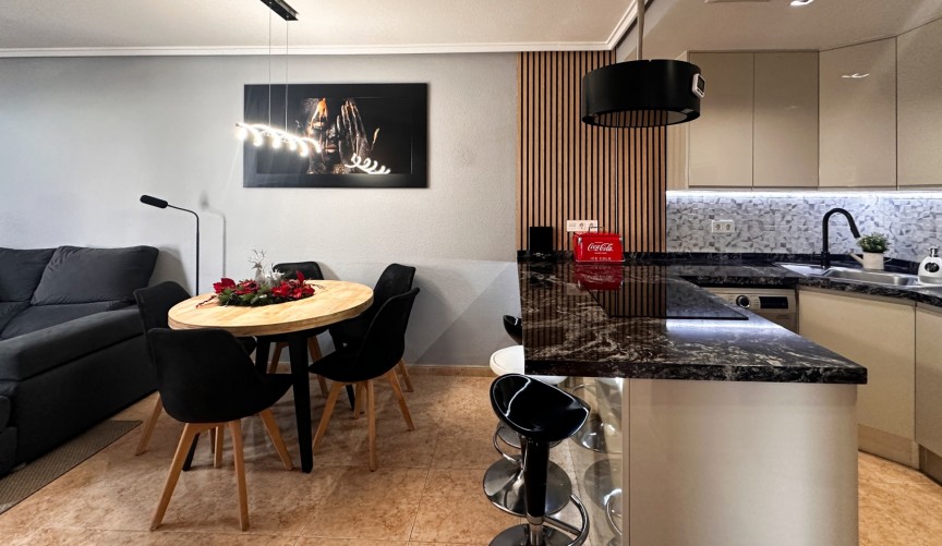Reventa - Apartment -
Torrevieja - Costa Blanca
