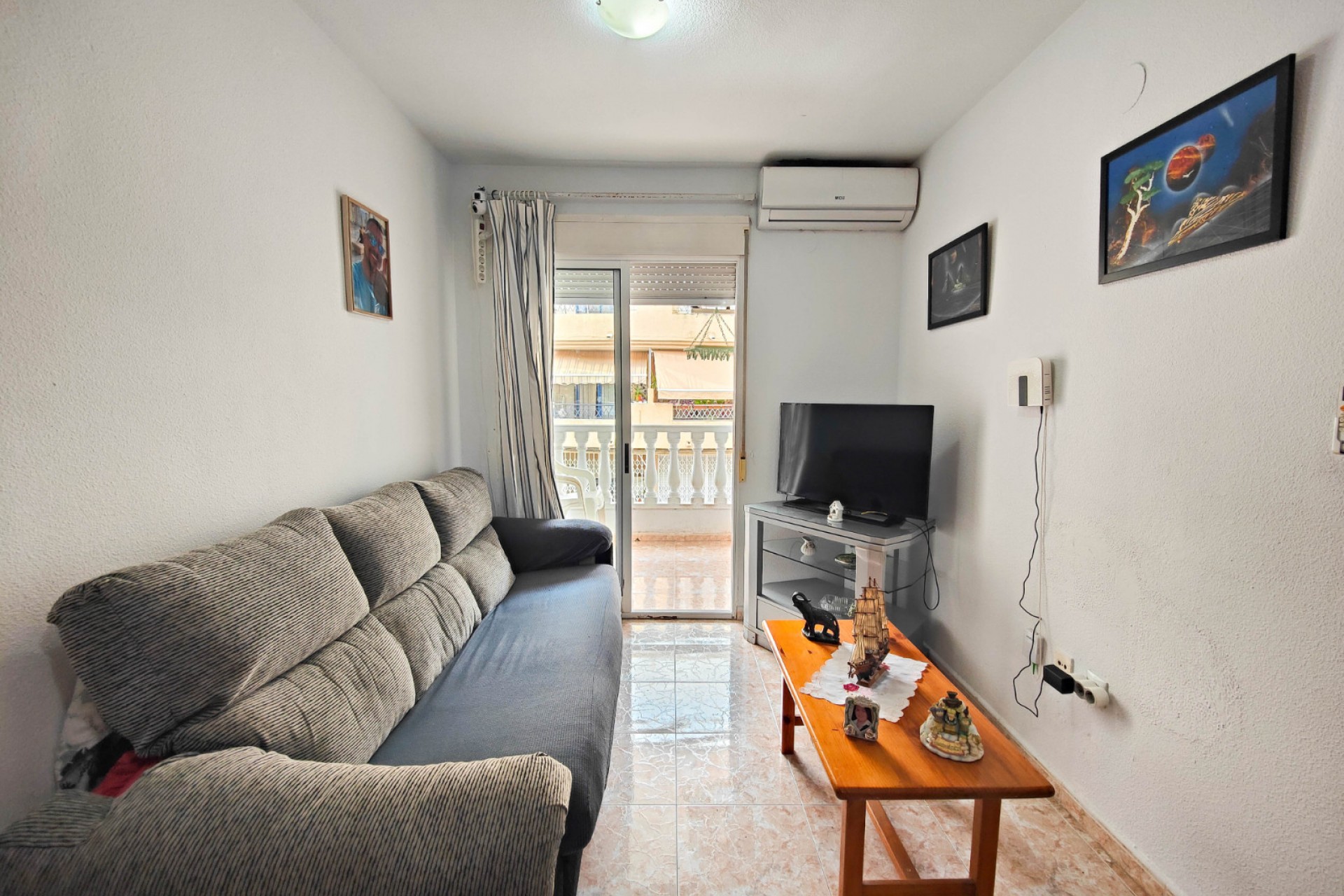 Reventa - Apartment -
Torrevieja - Costa Blanca