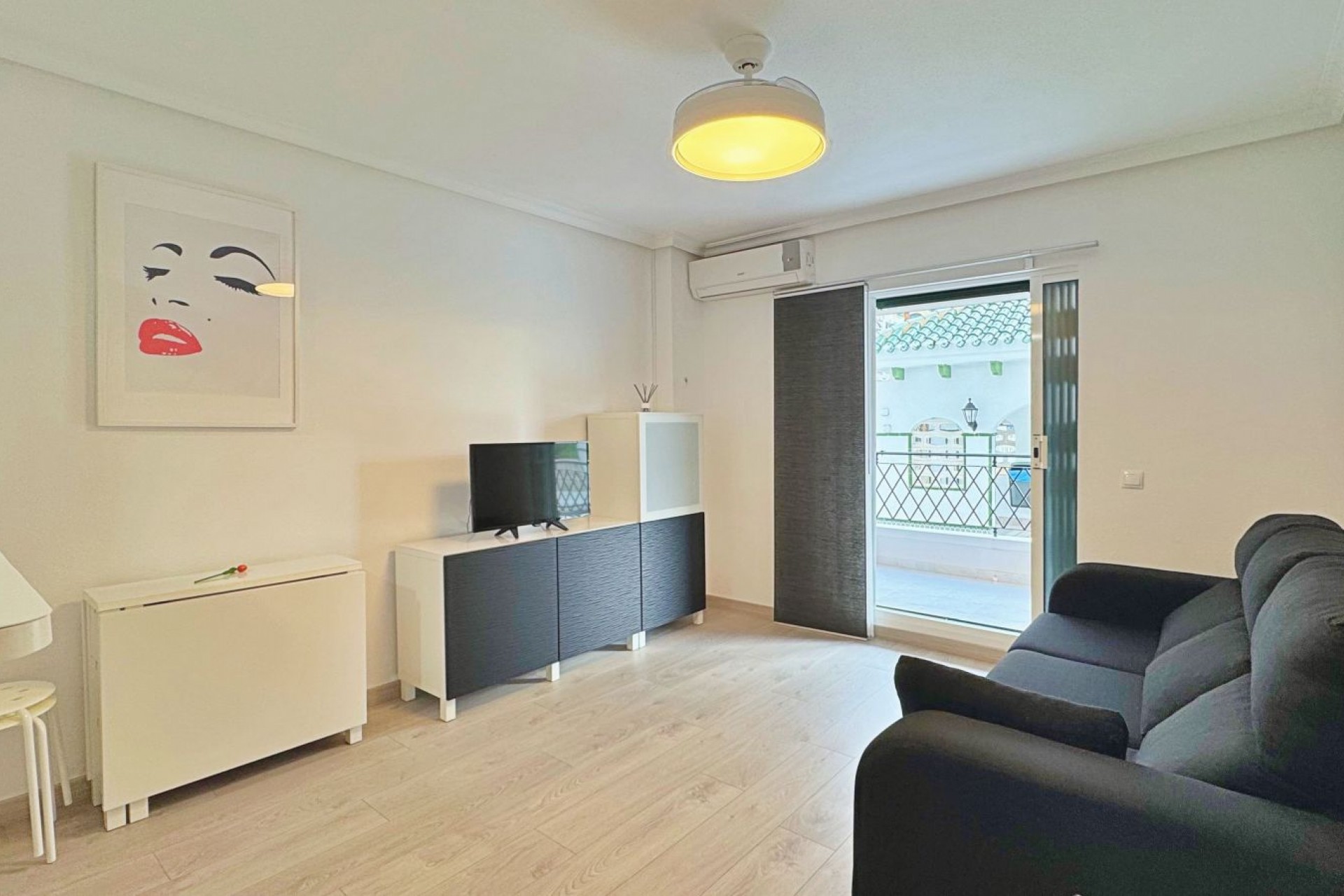 Reventa - Apartment -
Torrevieja - Costa Blanca