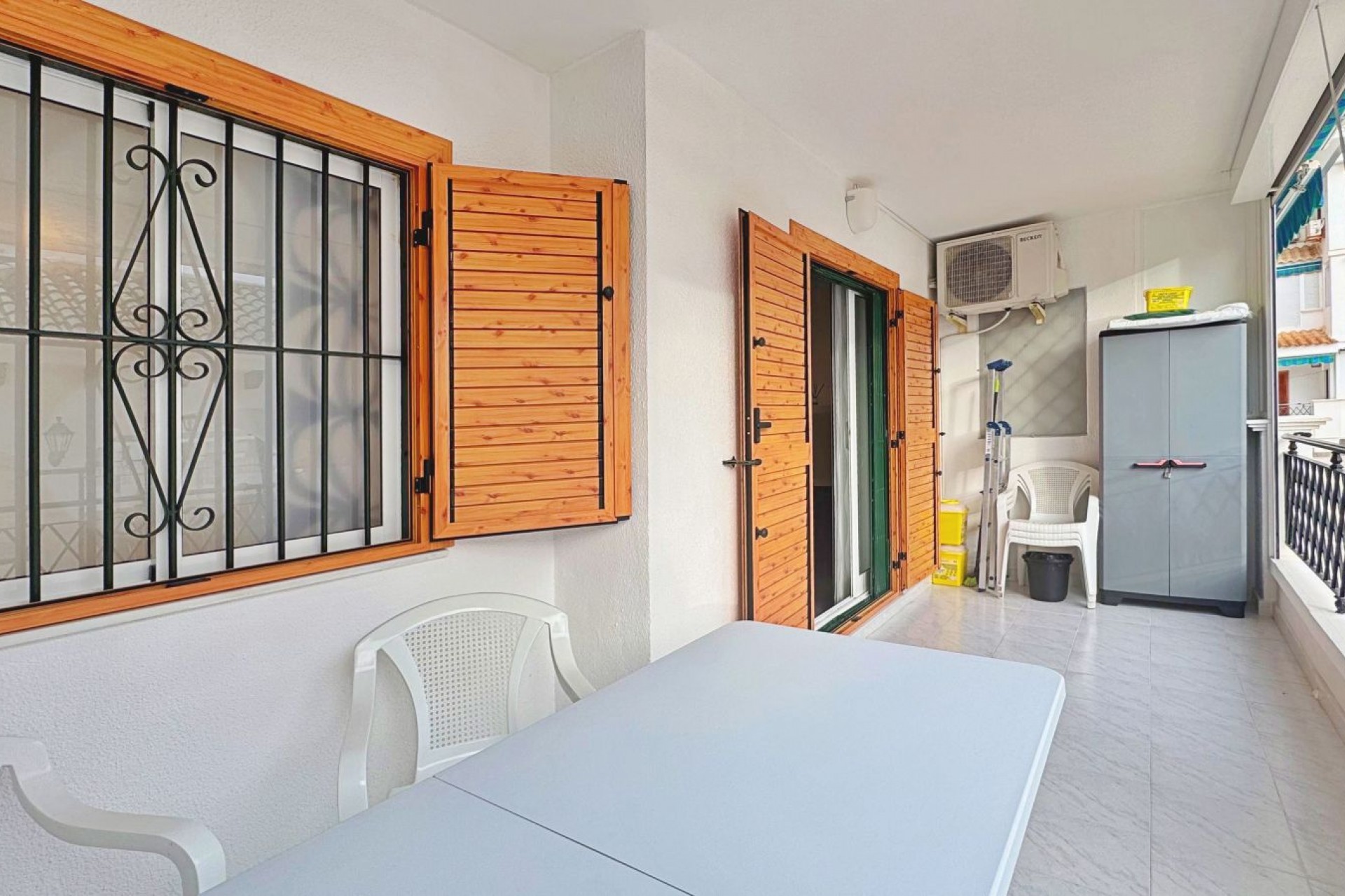 Reventa - Apartment -
Torrevieja - Costa Blanca