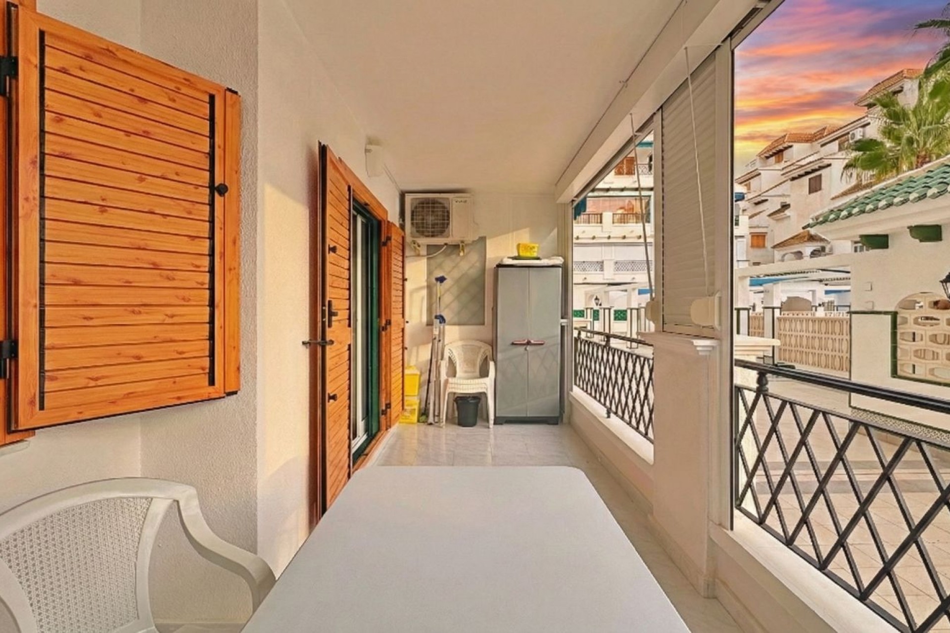 Reventa - Apartment -
Torrevieja - Costa Blanca