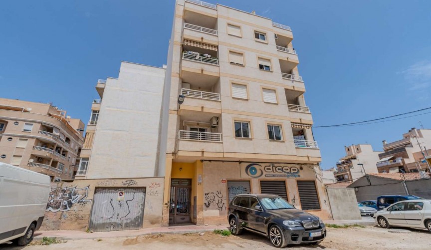Reventa - Apartment -
Torrevieja - Costa Blanca