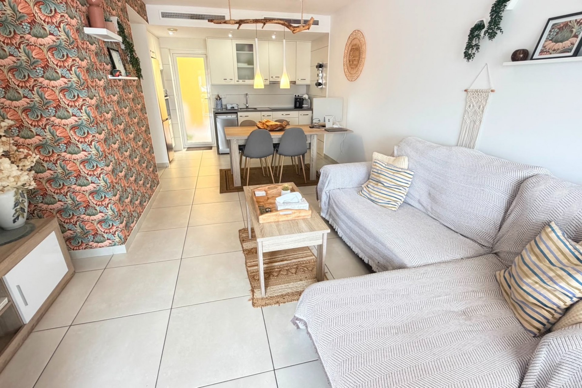 Reventa - Apartment -
Torrevieja - Costa Blanca
