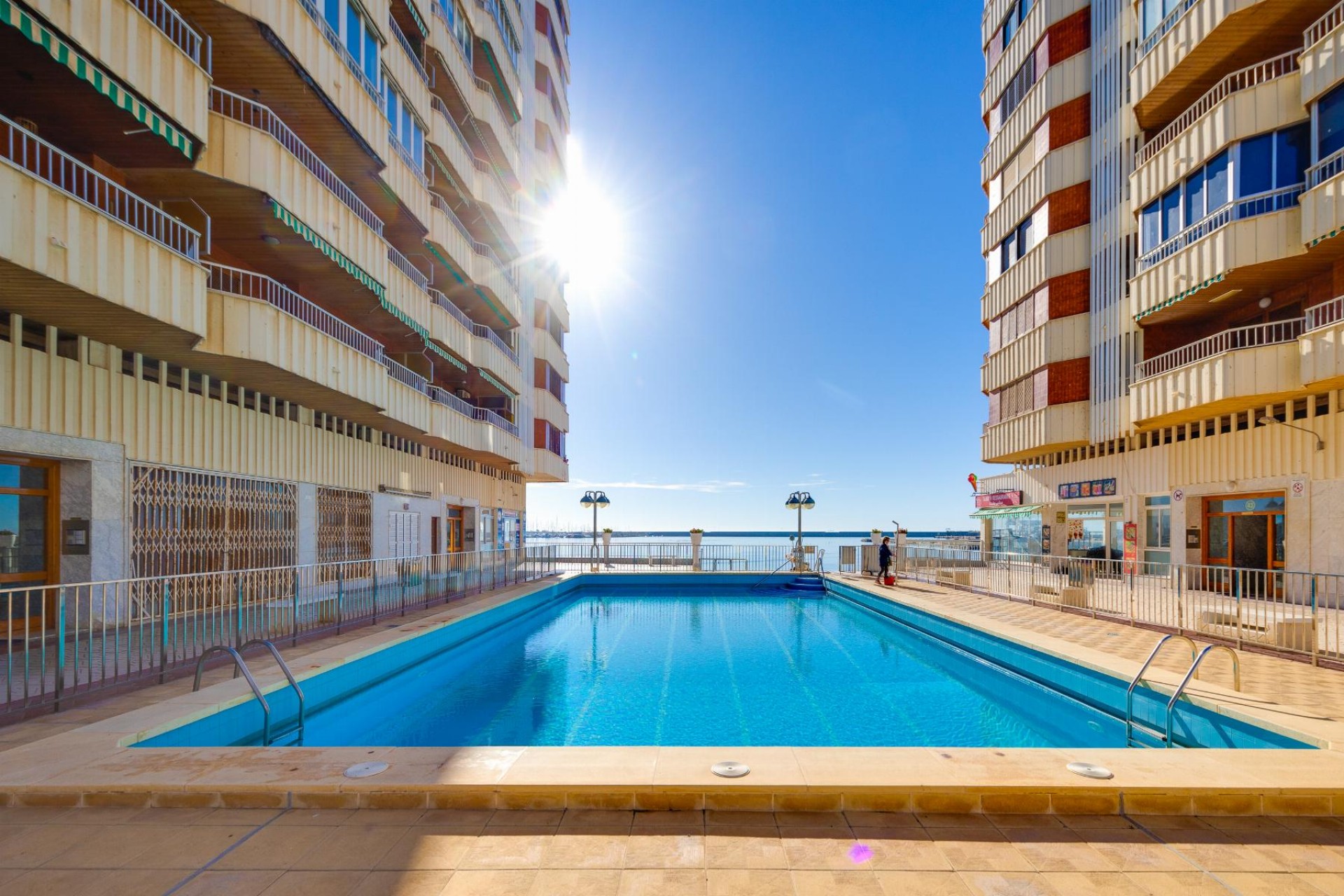 Reventa - Apartment -
Torrevieja - Costa Blanca