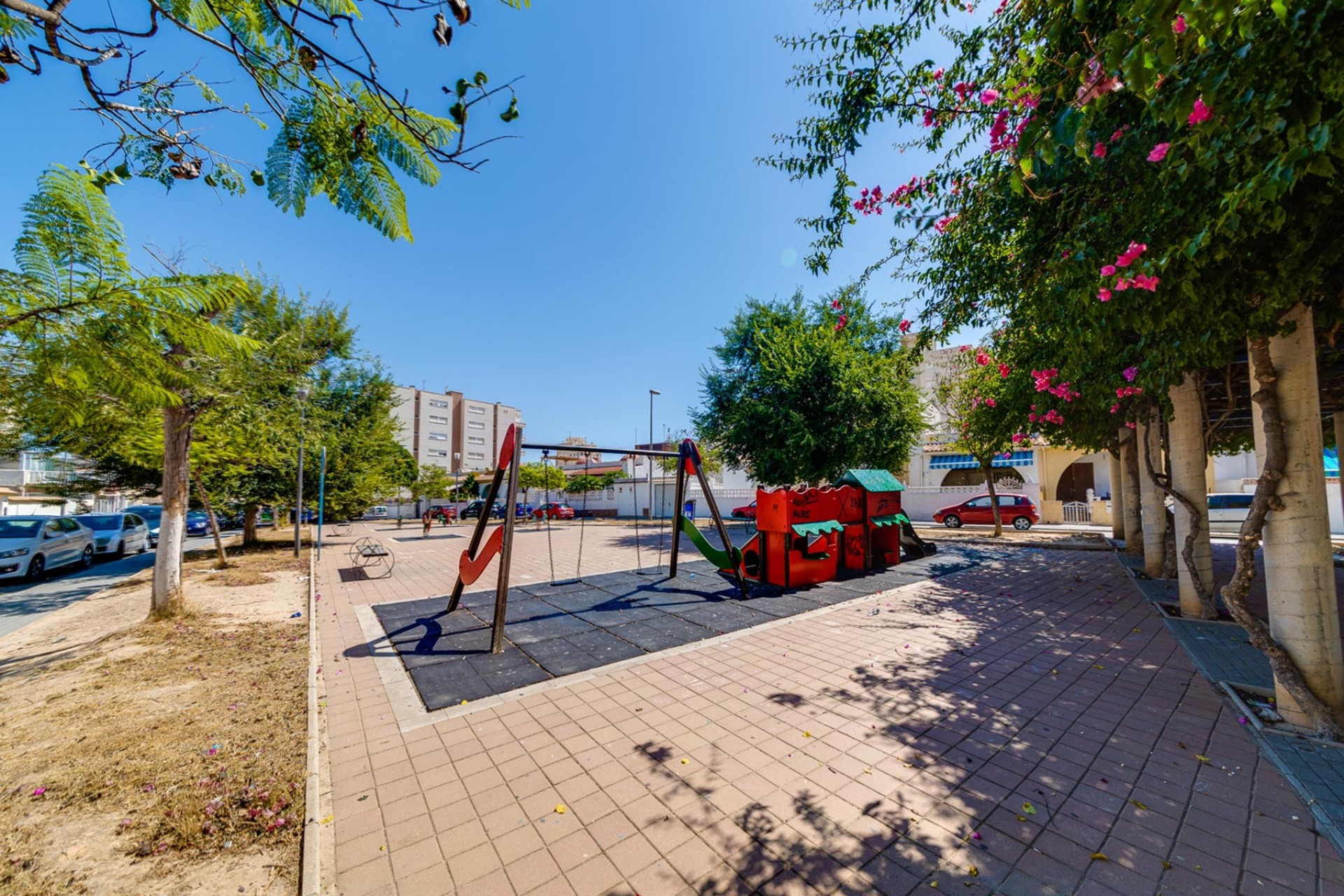 Reventa - Apartment -
Torrevieja - Costa Blanca