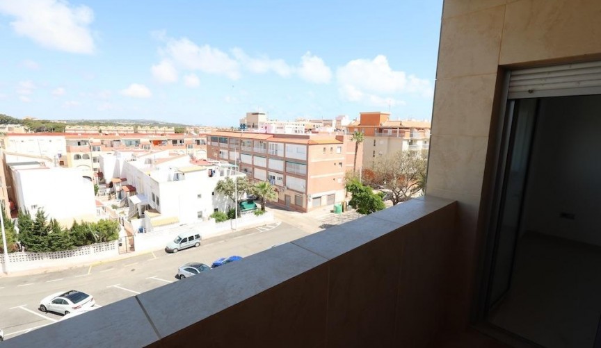 Reventa - Apartment -
Torrevieja - Costa Blanca