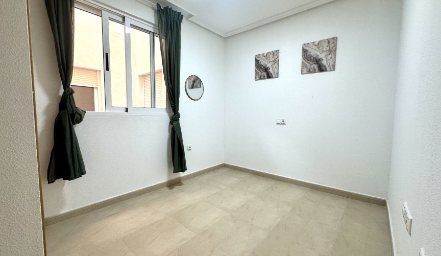 Reventa - Apartment -
Torrevieja - Costa Blanca