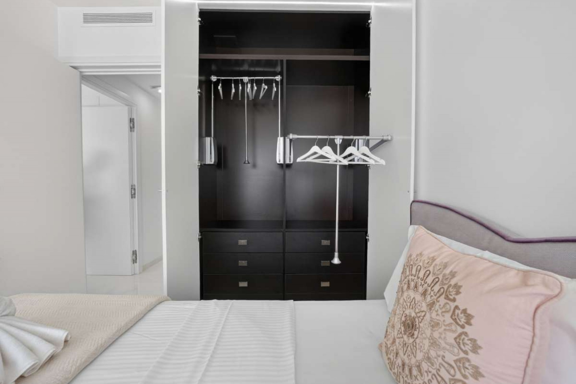 Reventa - Apartment -
Torrevieja - Costa Blanca
