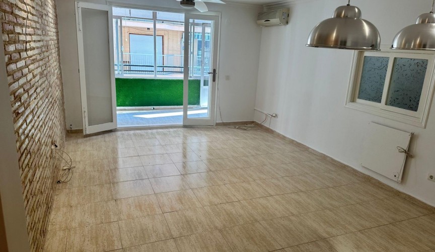 Reventa - Apartment -
Torrevieja - El Acequión - Los Náufragos