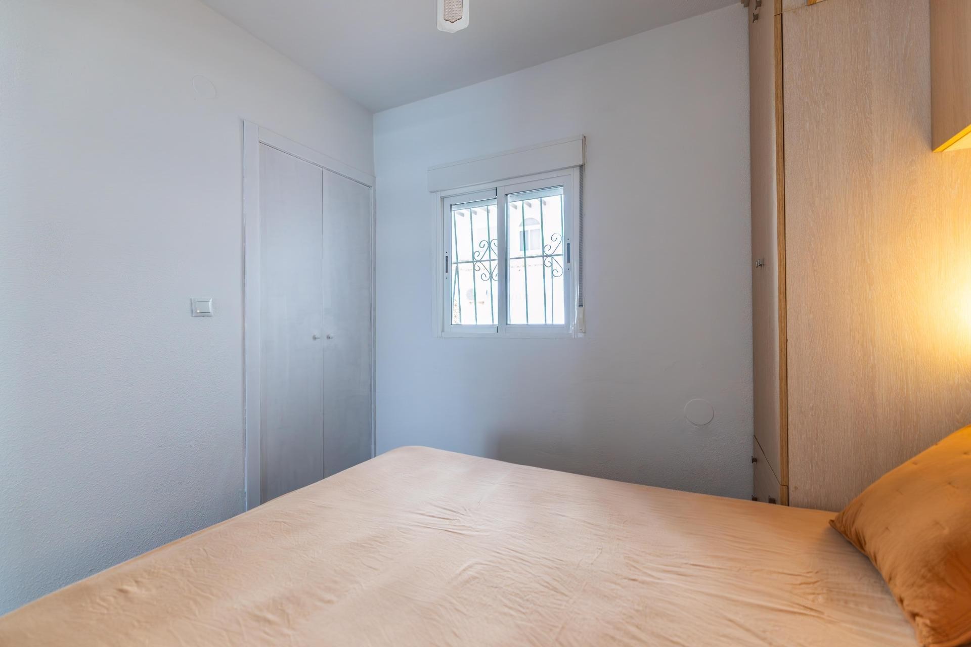 Reventa - Apartment -
Torrevieja - El Acequión - Los Náufragos