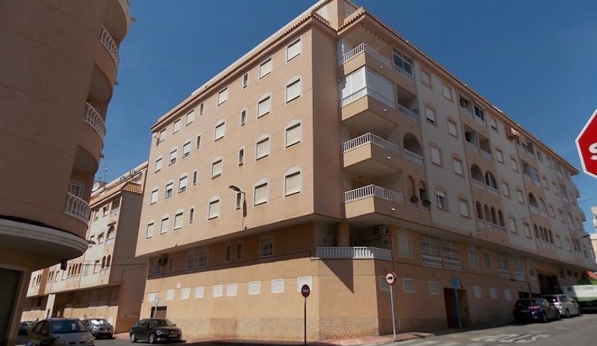 Reventa - Apartment -
Torrevieja - El Molino