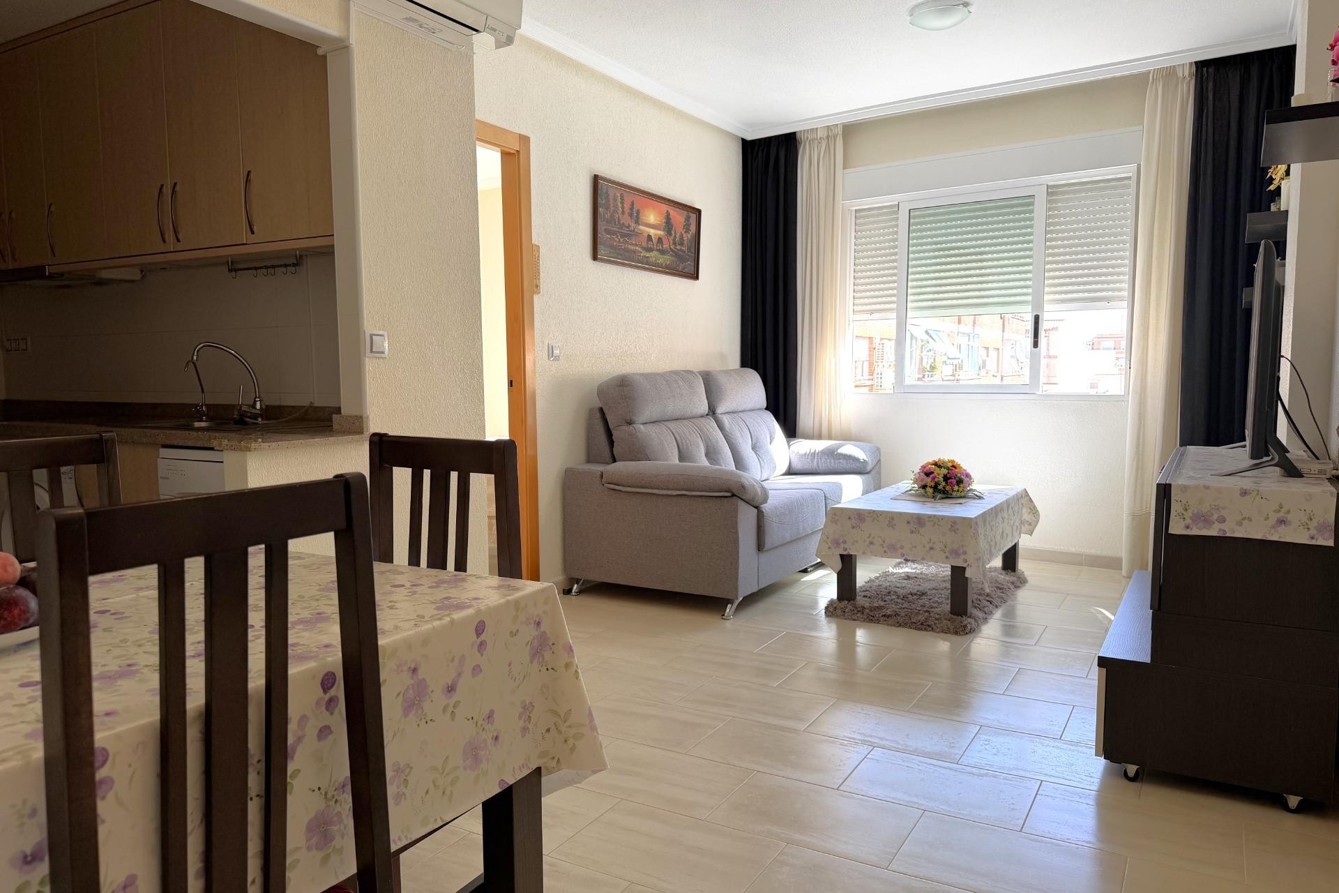 Reventa - Apartment -
Torrevieja - El Molino