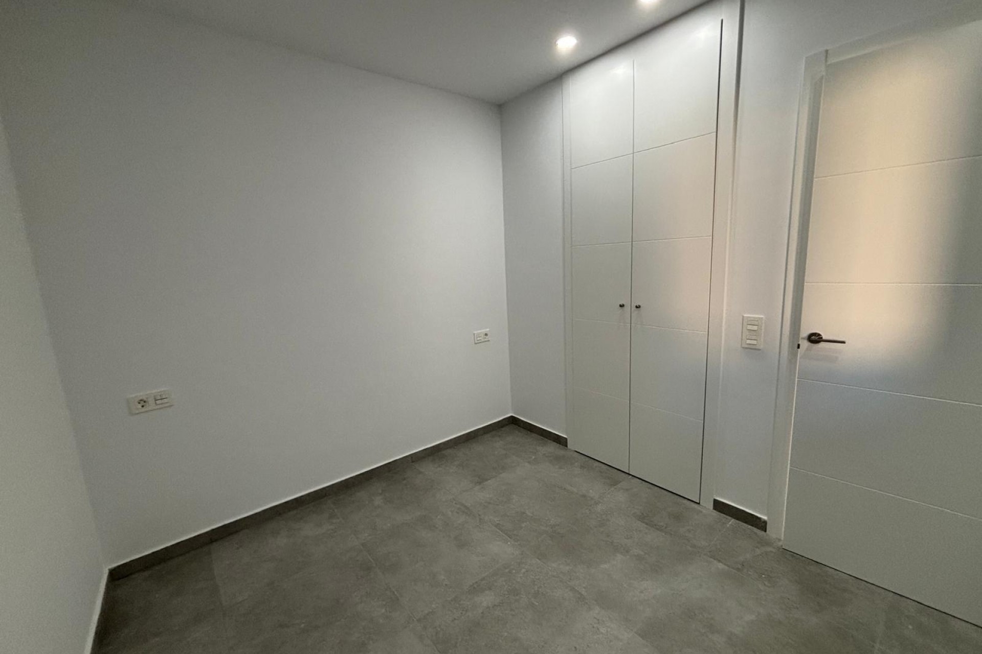 Reventa - Apartment -
Torrevieja - Estacion De Autobuses