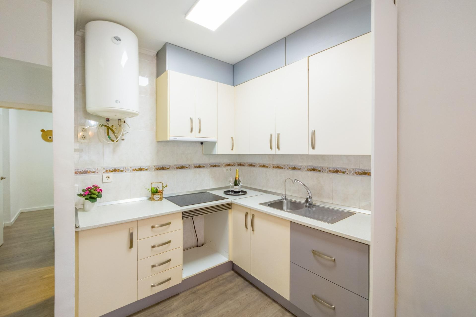 Reventa - Apartment -
Torrevieja - Estacion De Autobuses