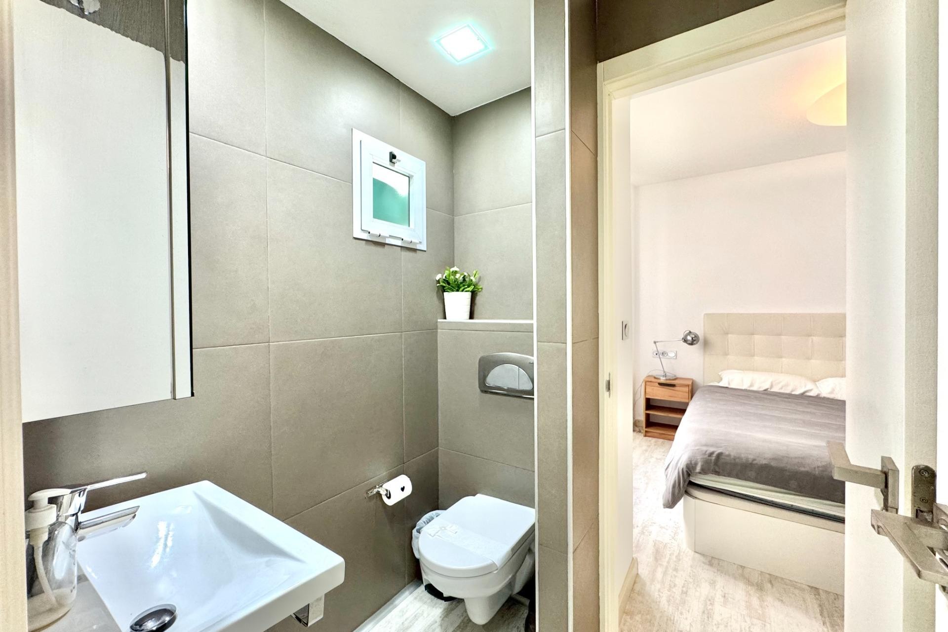 Reventa - Apartment -
Torrevieja - Estacion De Autobuses