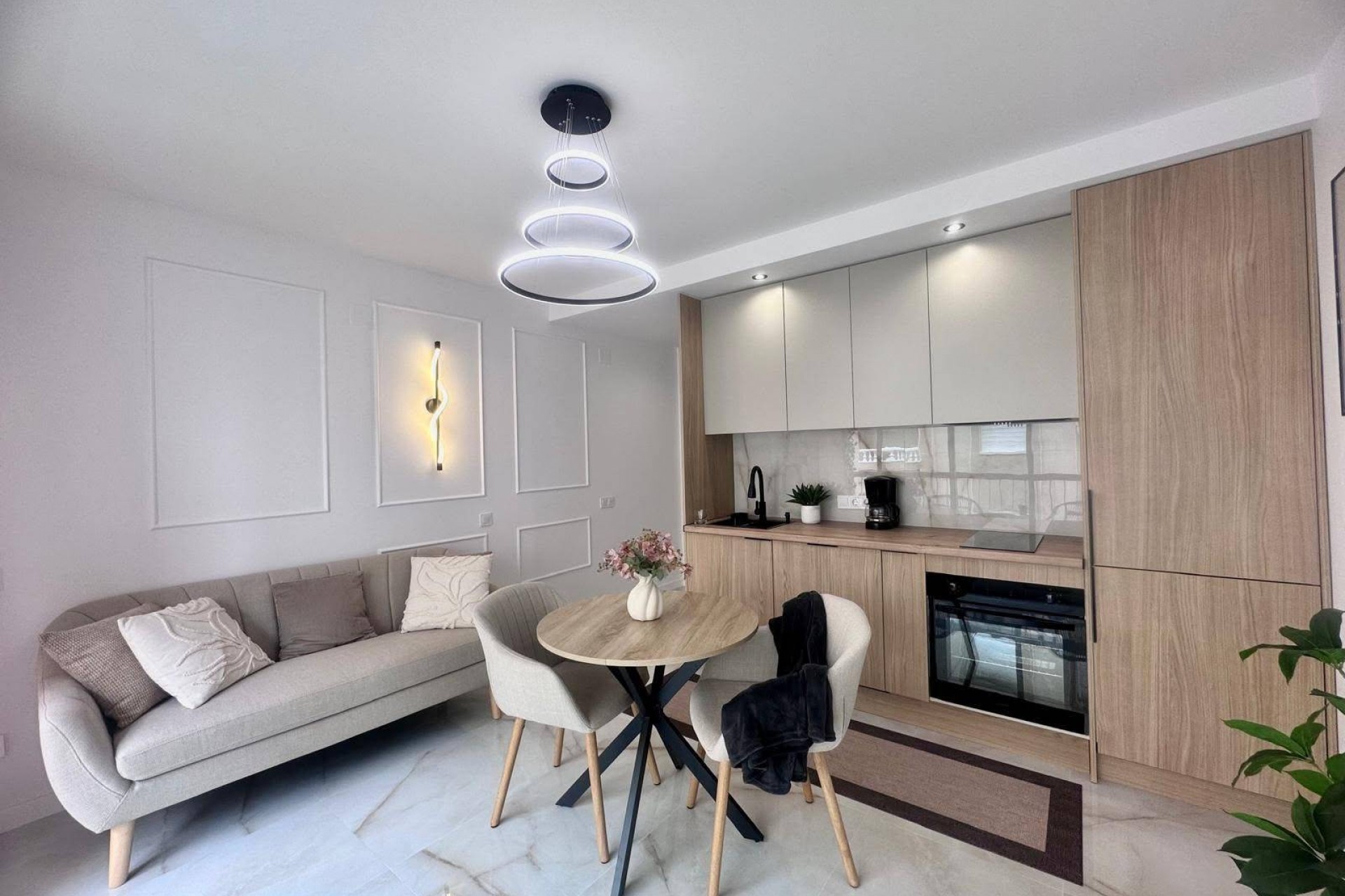 Reventa - Apartment -
Torrevieja - Estacion De Autobuses