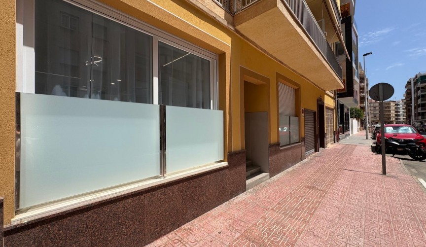 Reventa - Apartment -
Torrevieja - Estacion De Autobuses