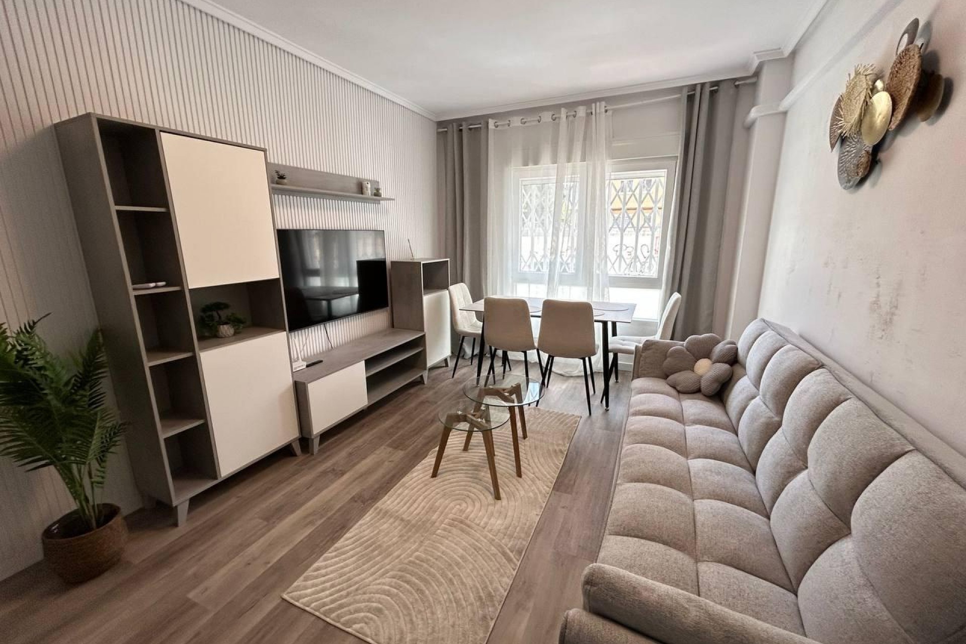 Reventa - Apartment -
Torrevieja - Estacion De Autobuses