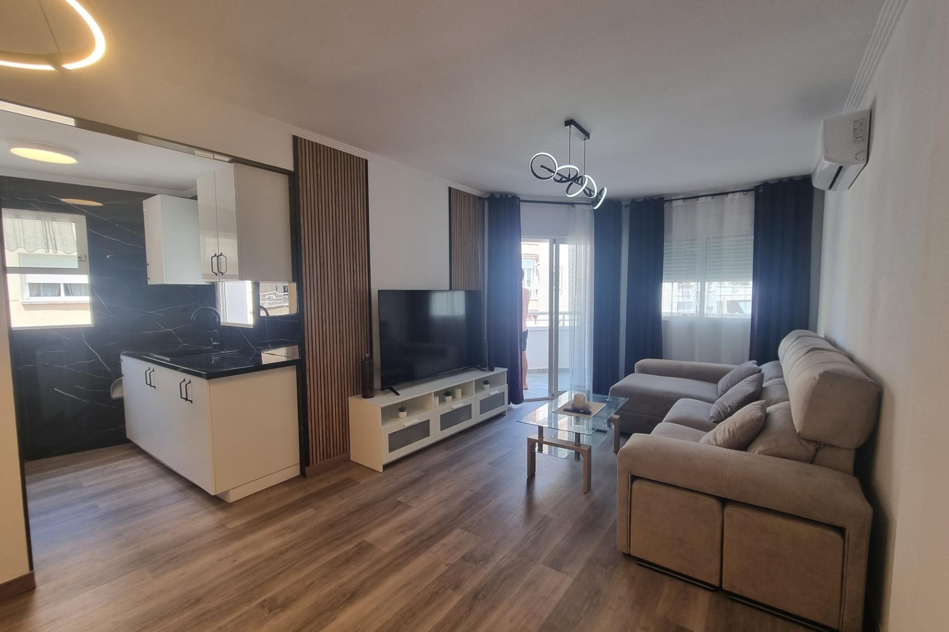 Reventa - Apartment -
Torrevieja - Estacion De Autobuses