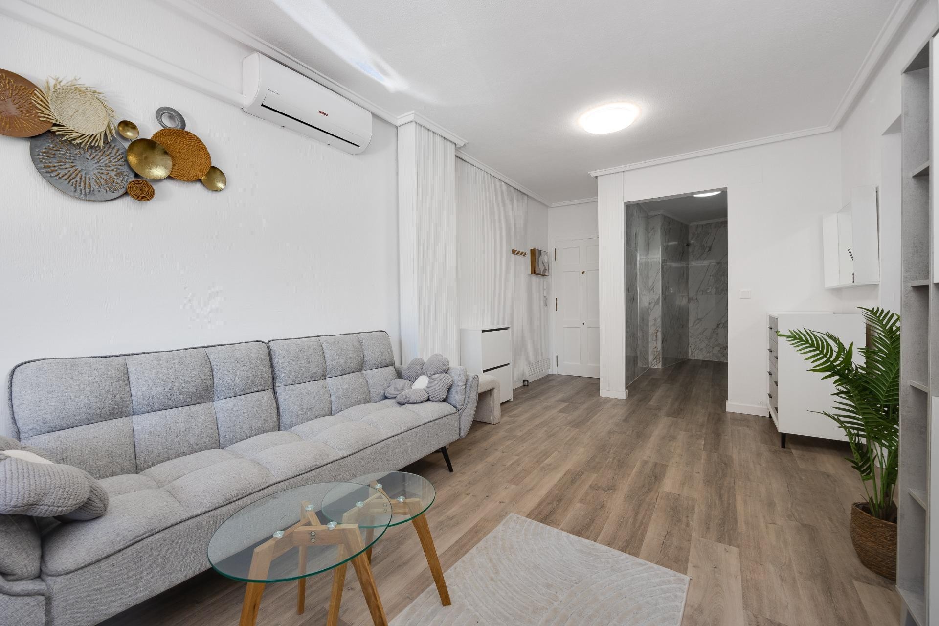 Reventa - Apartment -
Torrevieja - Estacion De Autobuses