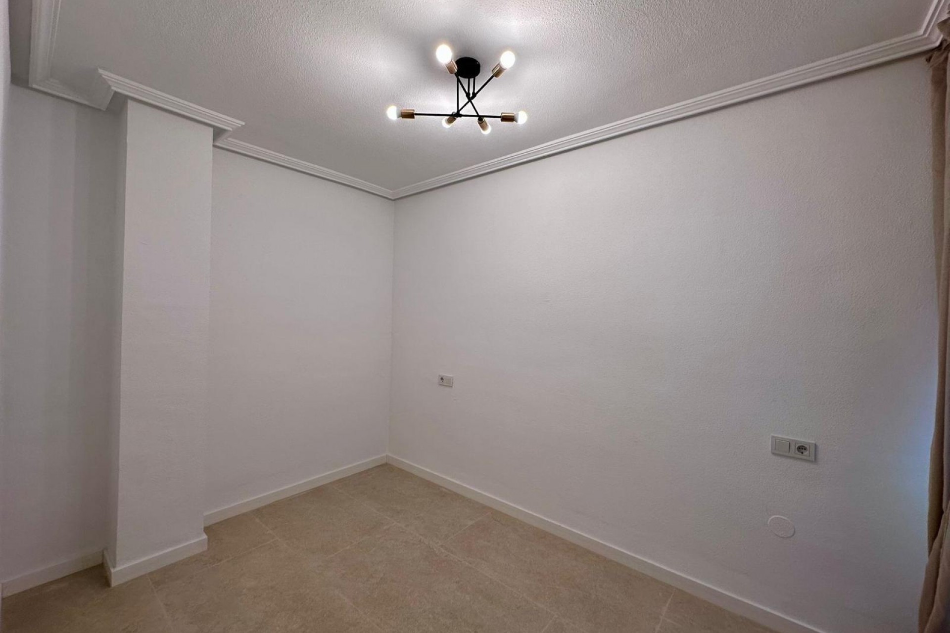 Reventa - Apartment -
Torrevieja - Estacion De Autobuses