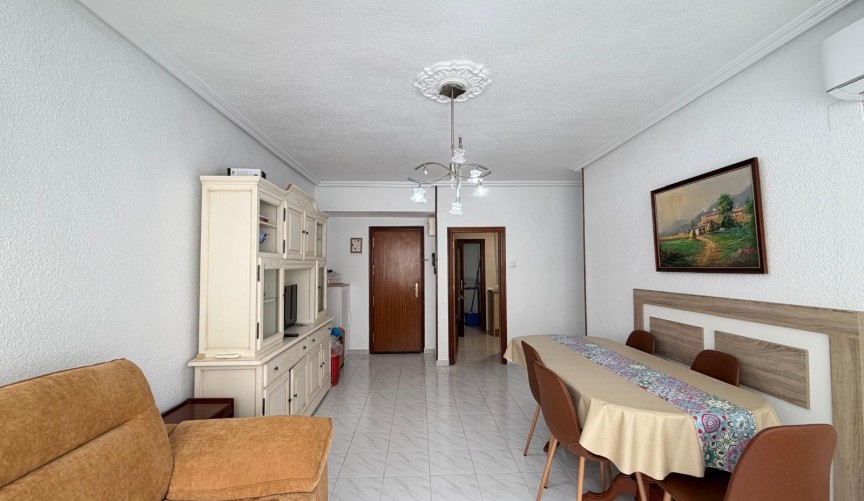 Reventa - Apartment -
Torrevieja - Estacion De Autobuses