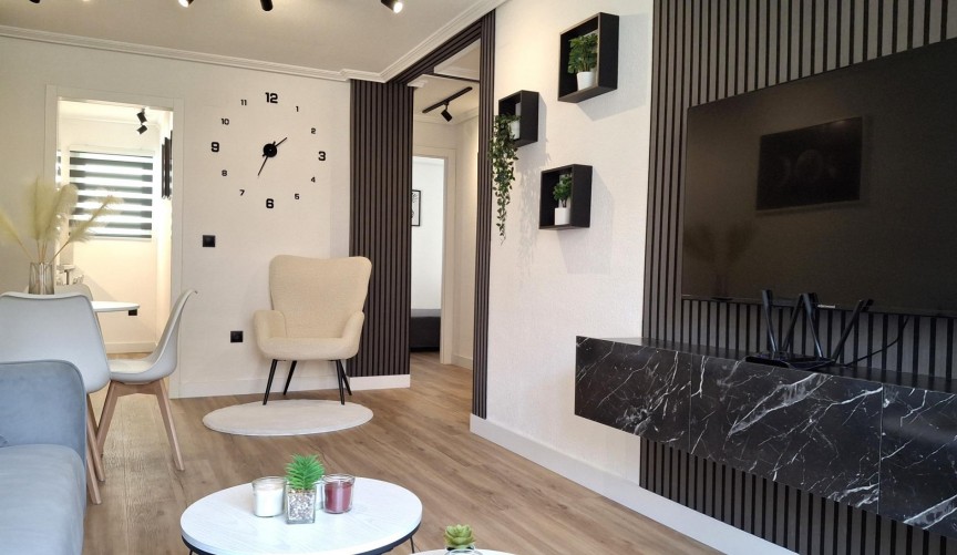 Reventa - Apartment -
Torrevieja - Estacion De Autobuses
