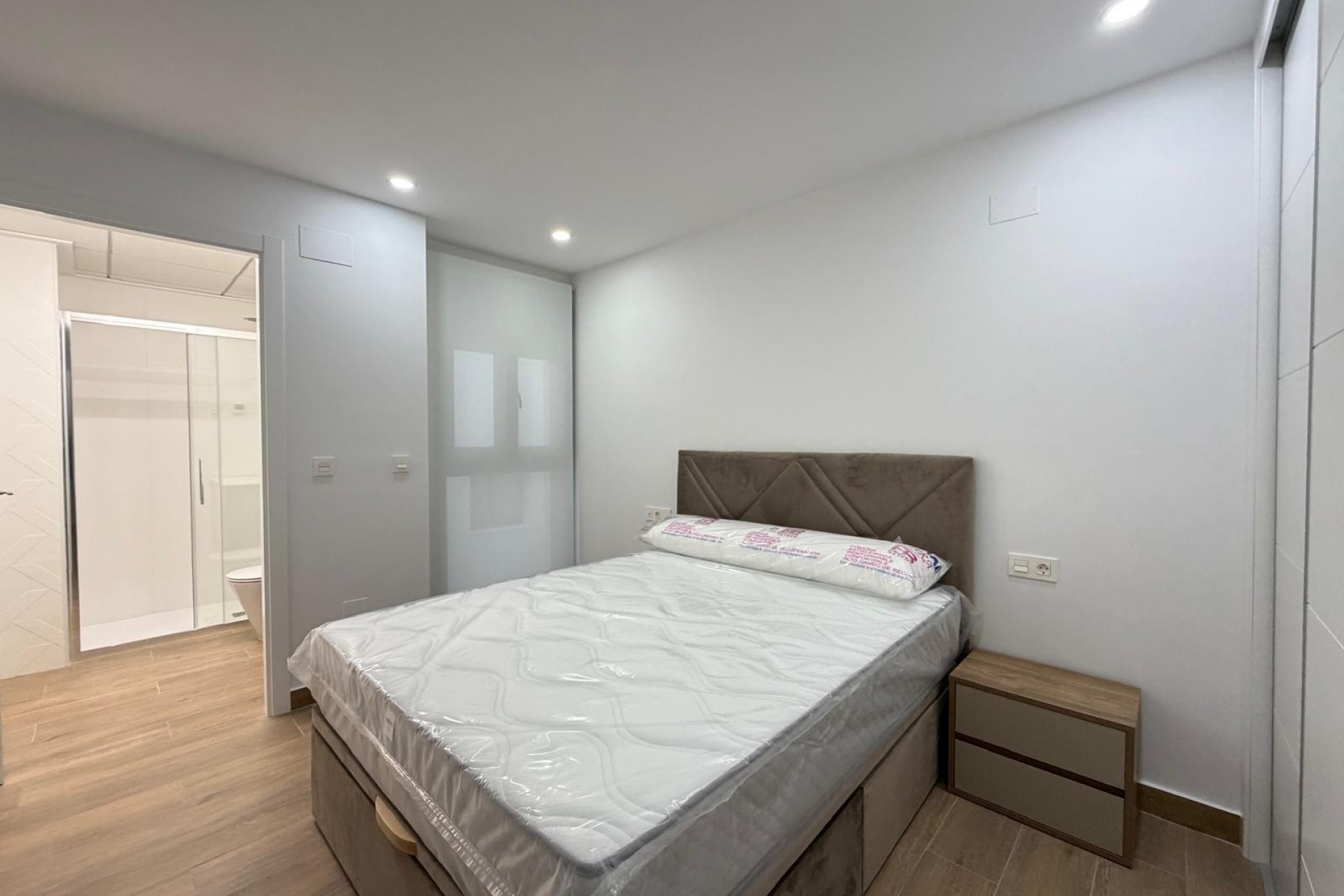 Reventa - Apartment -
Torrevieja - Estacion De Autobuses