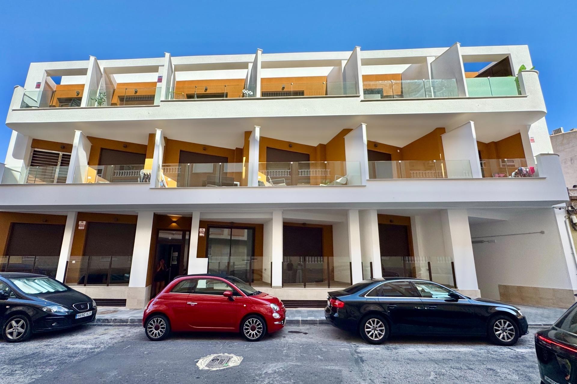 Reventa - Apartment -
Torrevieja - Habaneras