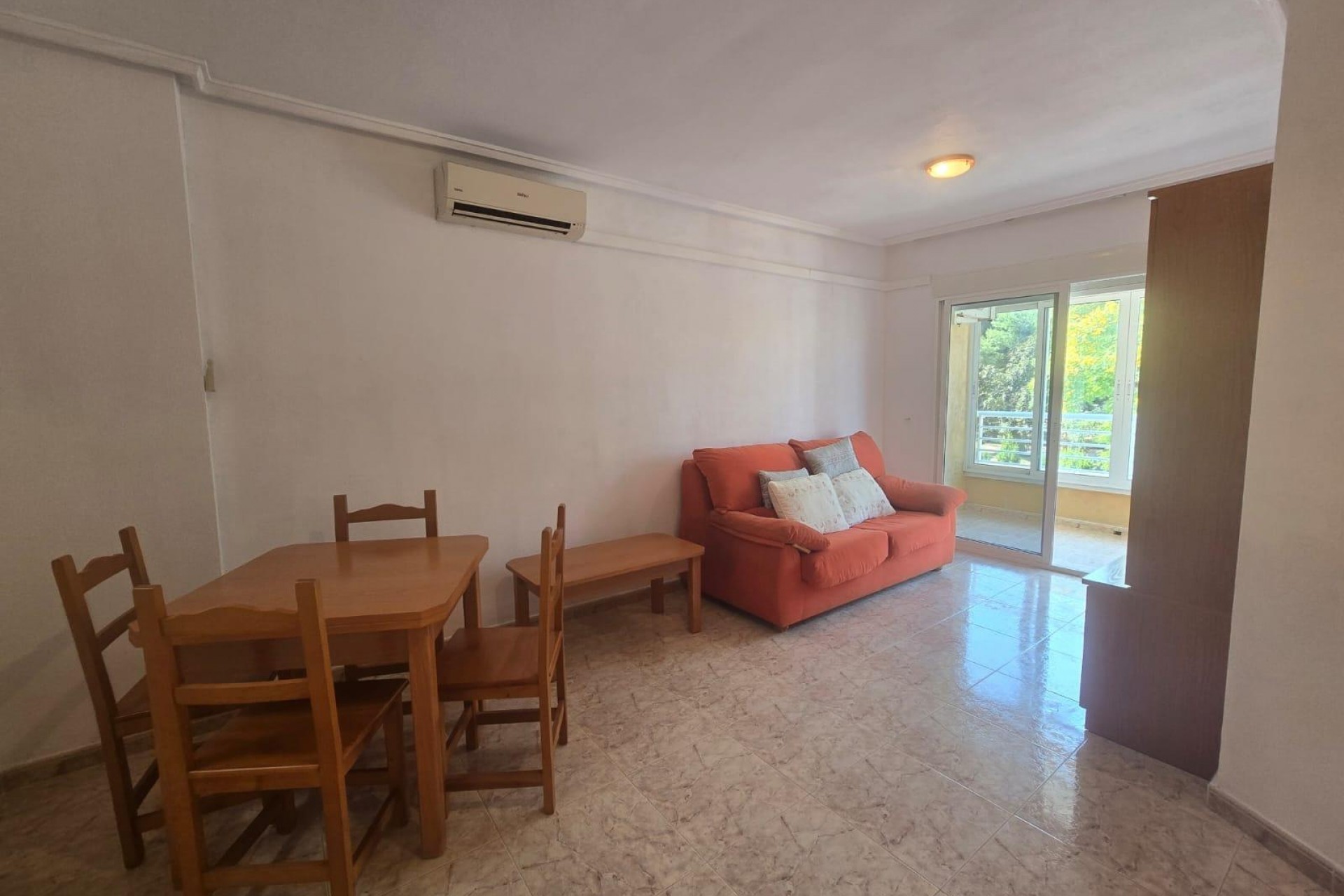 Reventa - Apartment -
Torrevieja - Habaneras