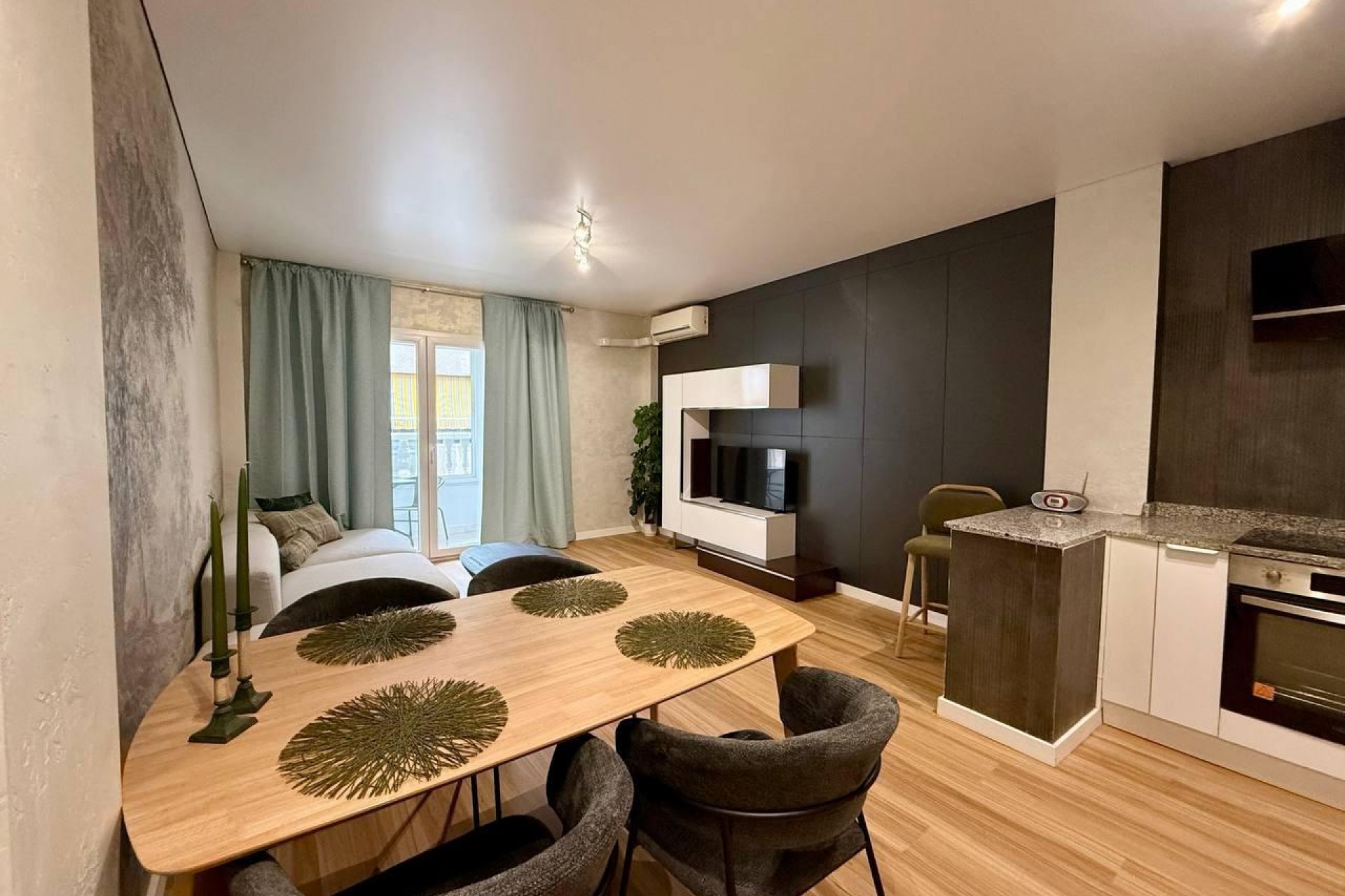 Reventa - Apartment -
Torrevieja - Habaneras