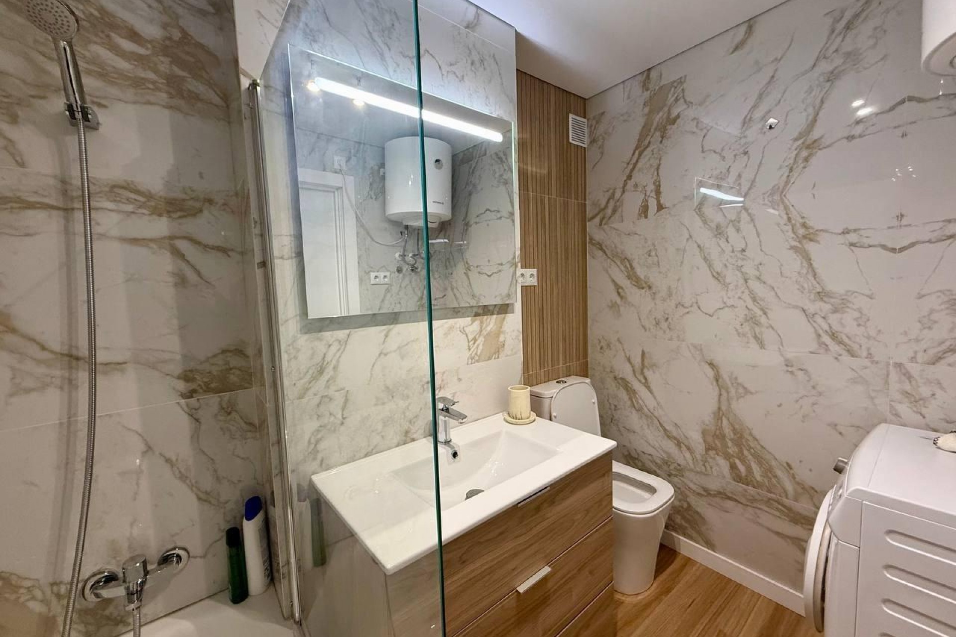 Reventa - Apartment -
Torrevieja - Habaneras
