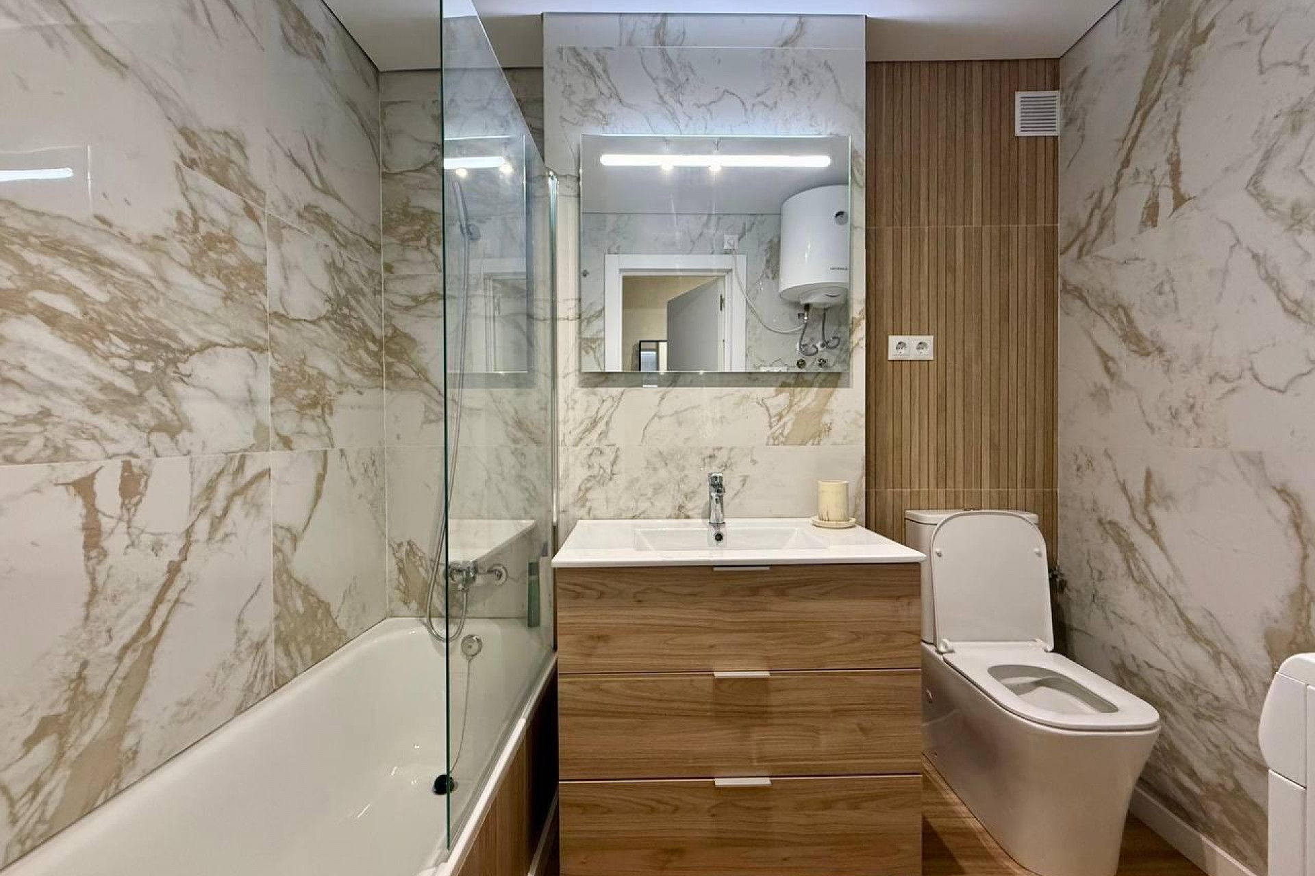Reventa - Apartment -
Torrevieja - Habaneras
