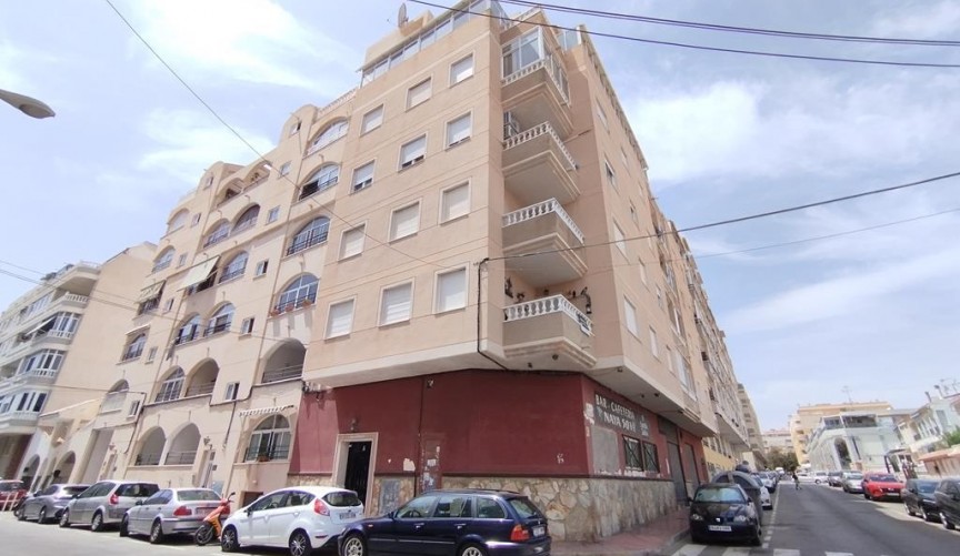 Reventa - Apartment -
Torrevieja - Habaneras