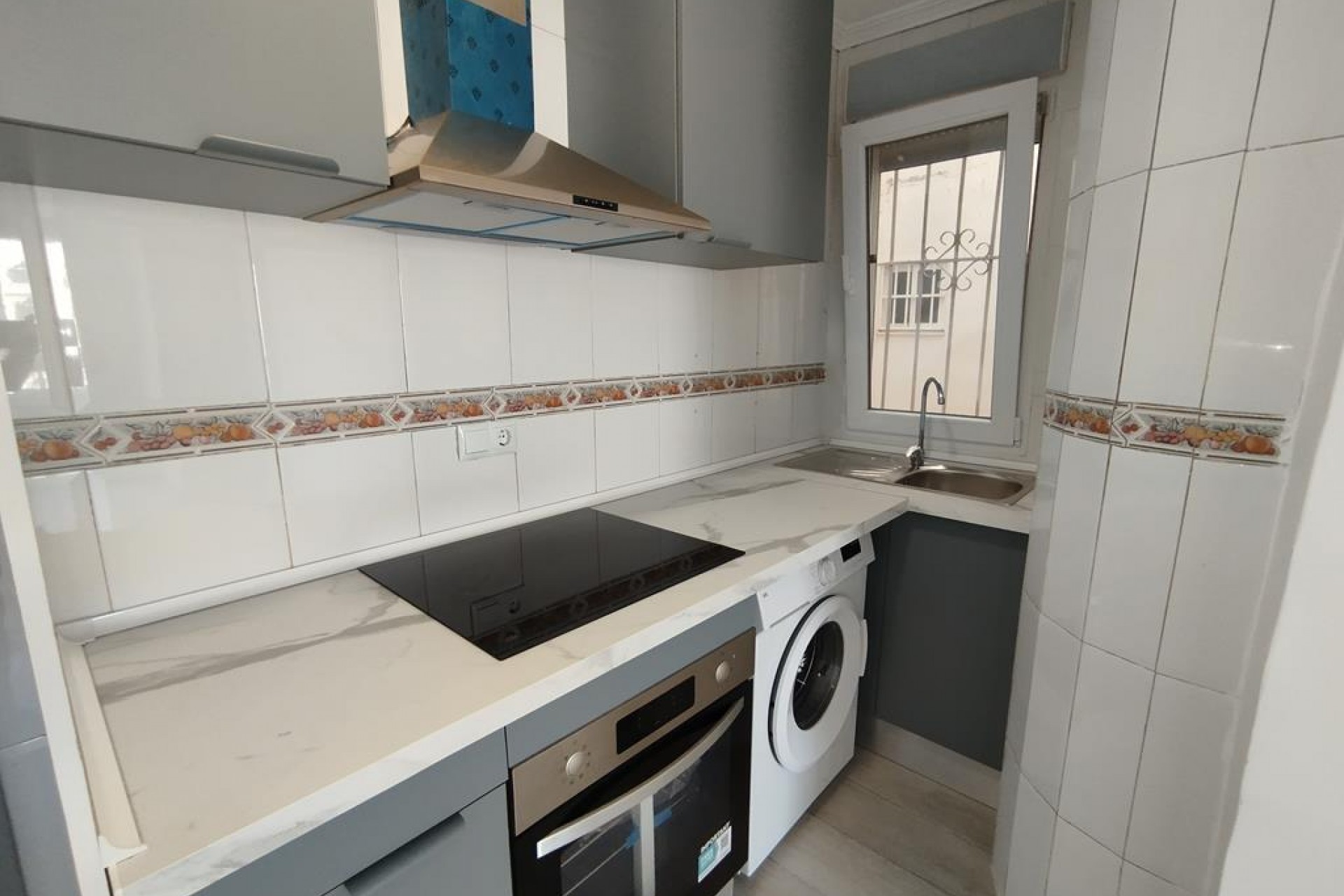 Reventa - Apartment -
Torrevieja - Habaneras