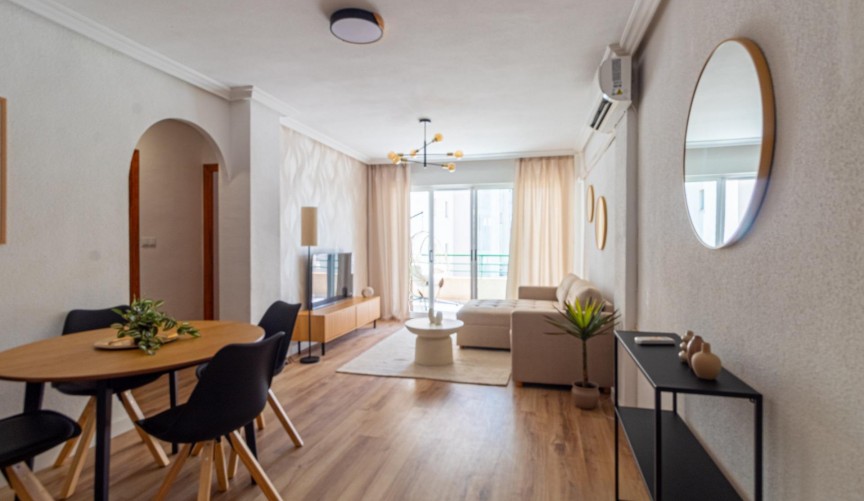 Reventa - Apartment -
Torrevieja - La Mata Pueblo