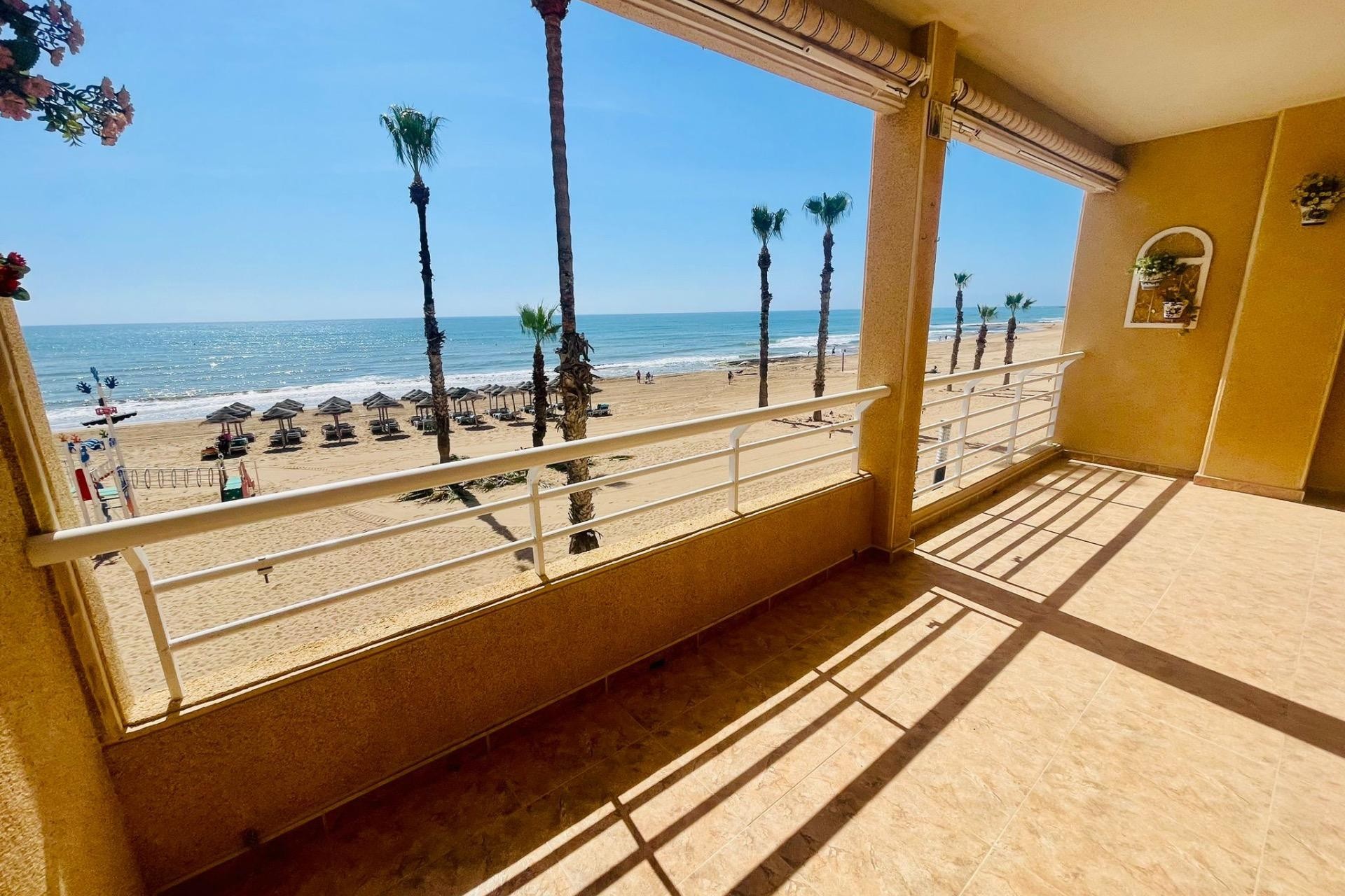 Reventa - Apartment -
Torrevieja - La Mata