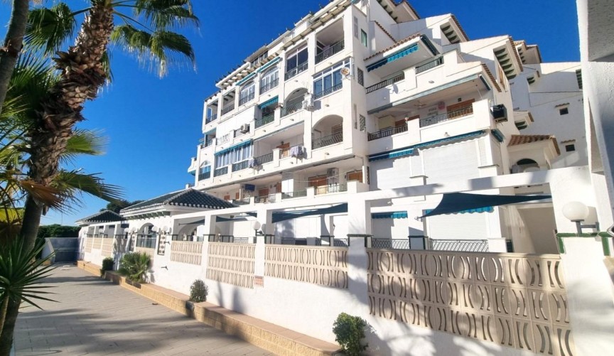 Reventa - Apartment -
Torrevieja - La Mata