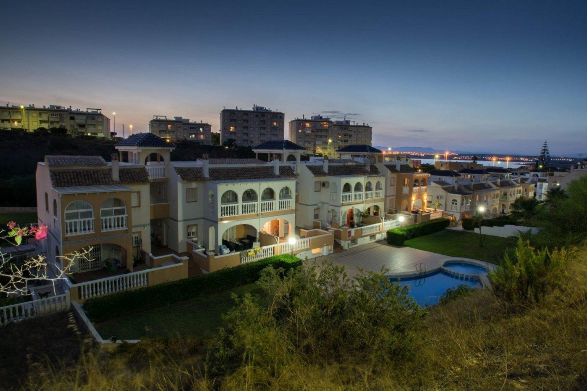 Reventa - Apartment -
Torrevieja - La Mata