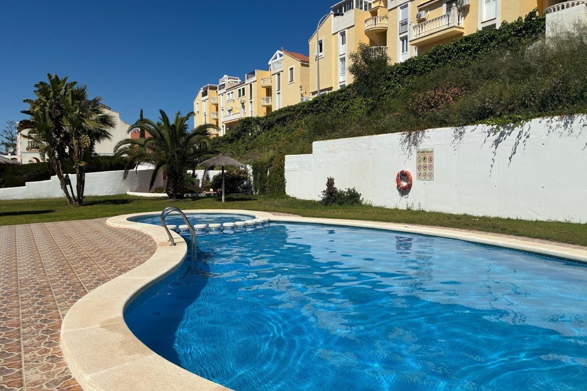 Reventa - Apartment -
Torrevieja - La Mata