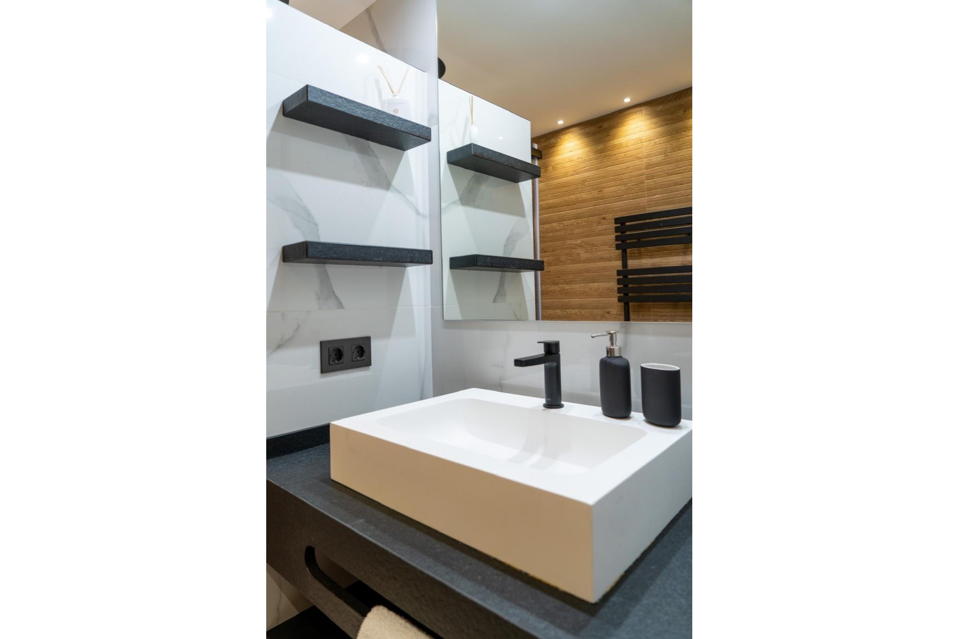 Reventa - Apartment -
Torrevieja - La Veleta