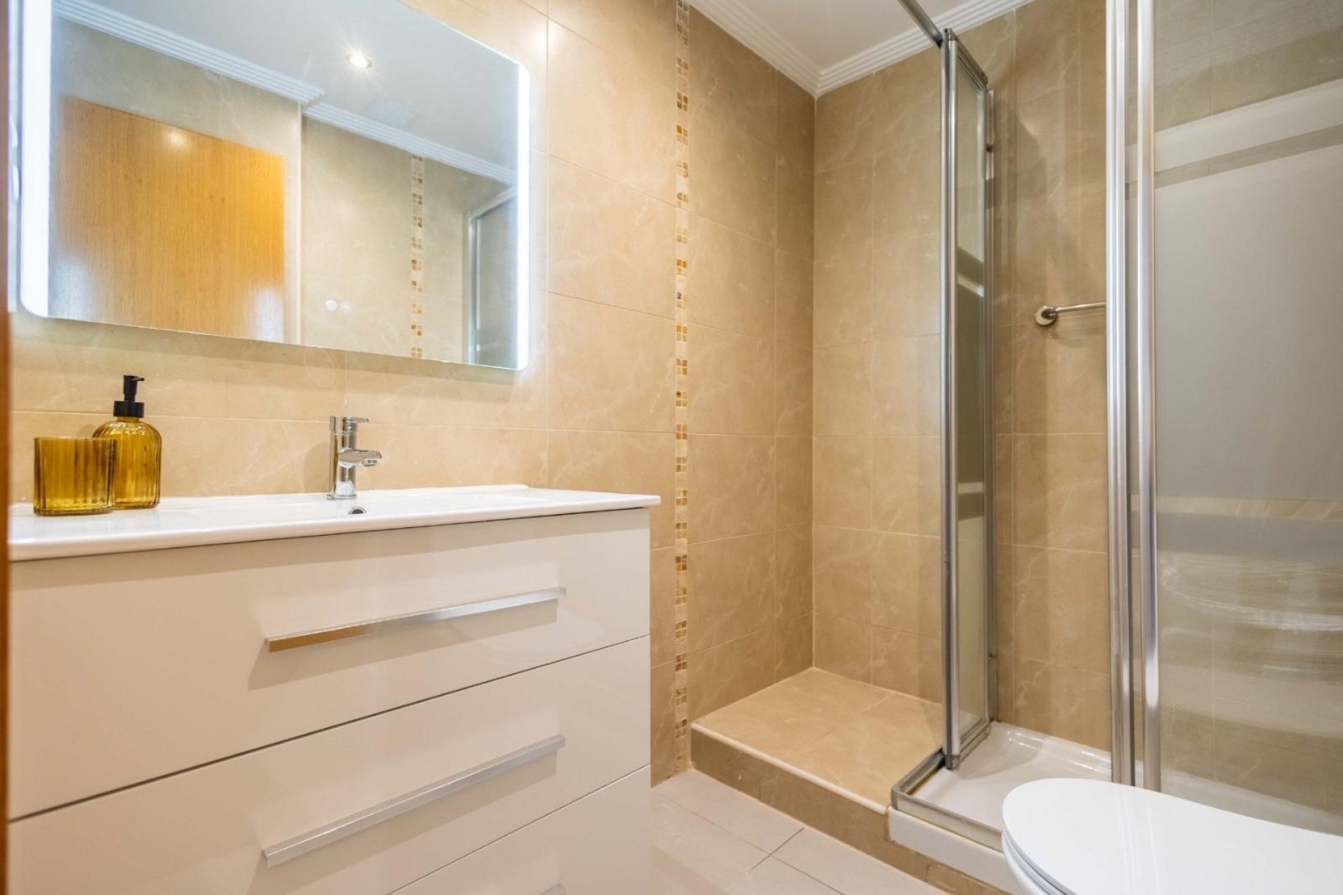 Reventa - Apartment -
Torrevieja - Las Calas
