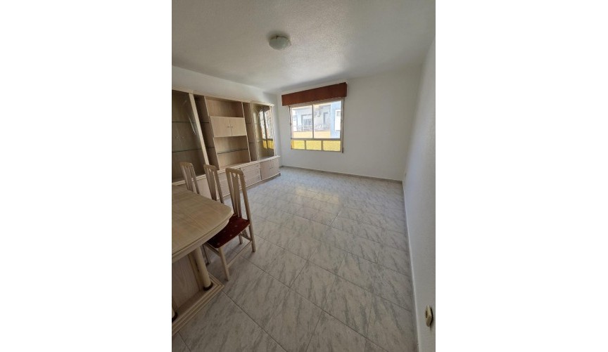 Reventa - Apartment -
Torrevieja - Las Piscinas Naturales