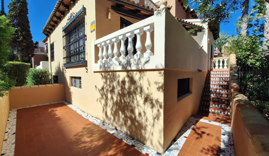 Reventa - Apartment -
Torrevieja - Los Frutales