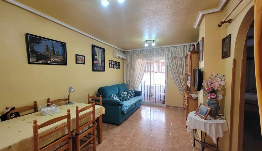 Reventa - Apartment -
Torrevieja - Nueva Torrevieja
