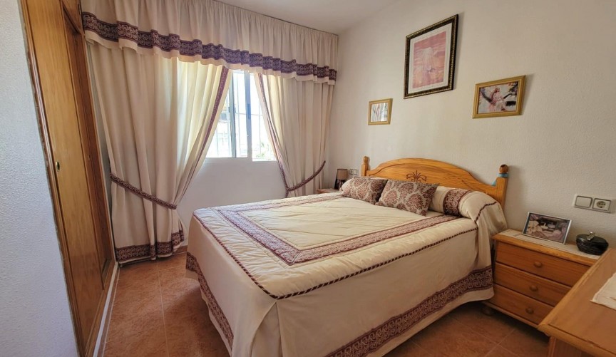 Reventa - Apartment -
Torrevieja - Nueva Torrevieja