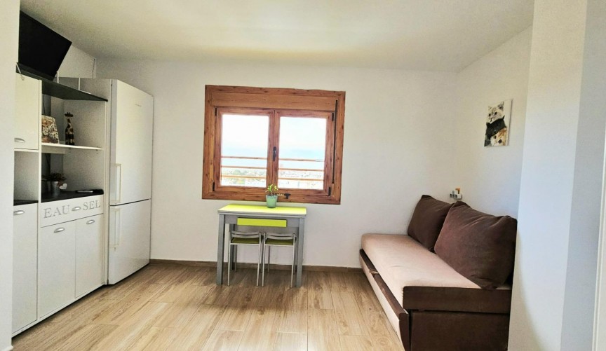 Reventa - Apartment -
Torrevieja - Nueva Torrevieja