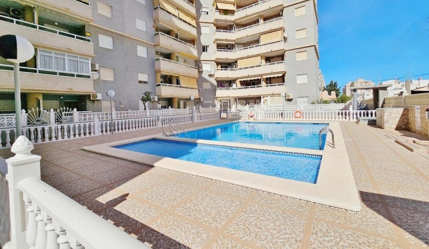 Reventa - Apartment -
Torrevieja - Nueva Torrevieja