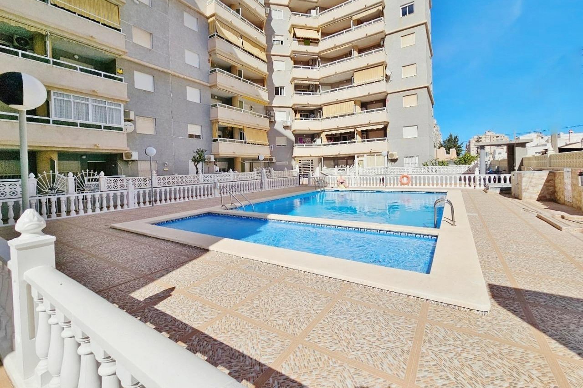 Reventa - Apartment -
Torrevieja - Nueva Torrevieja