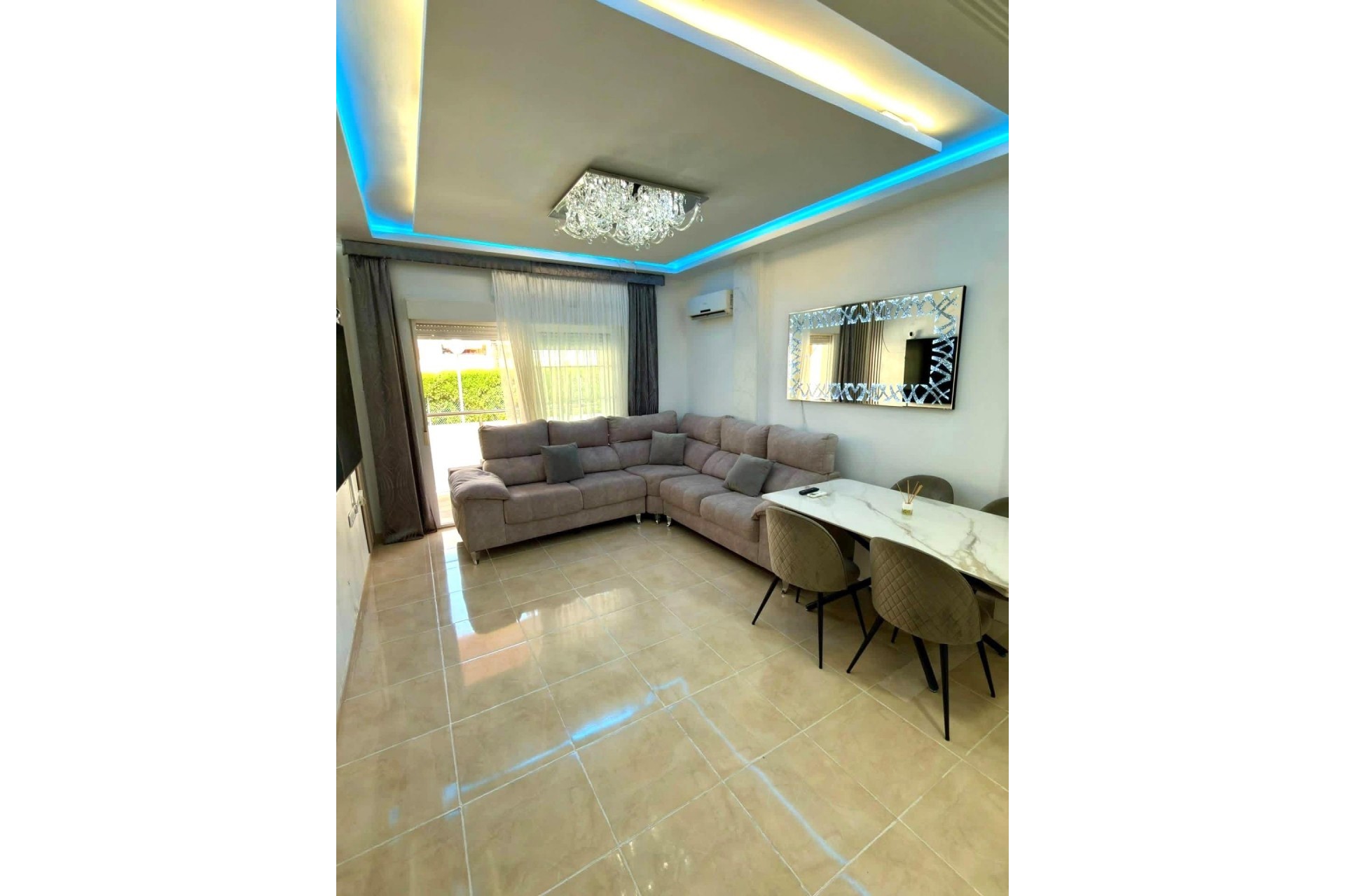Reventa - Apartment -
Torrevieja - Nueva Torrevieja